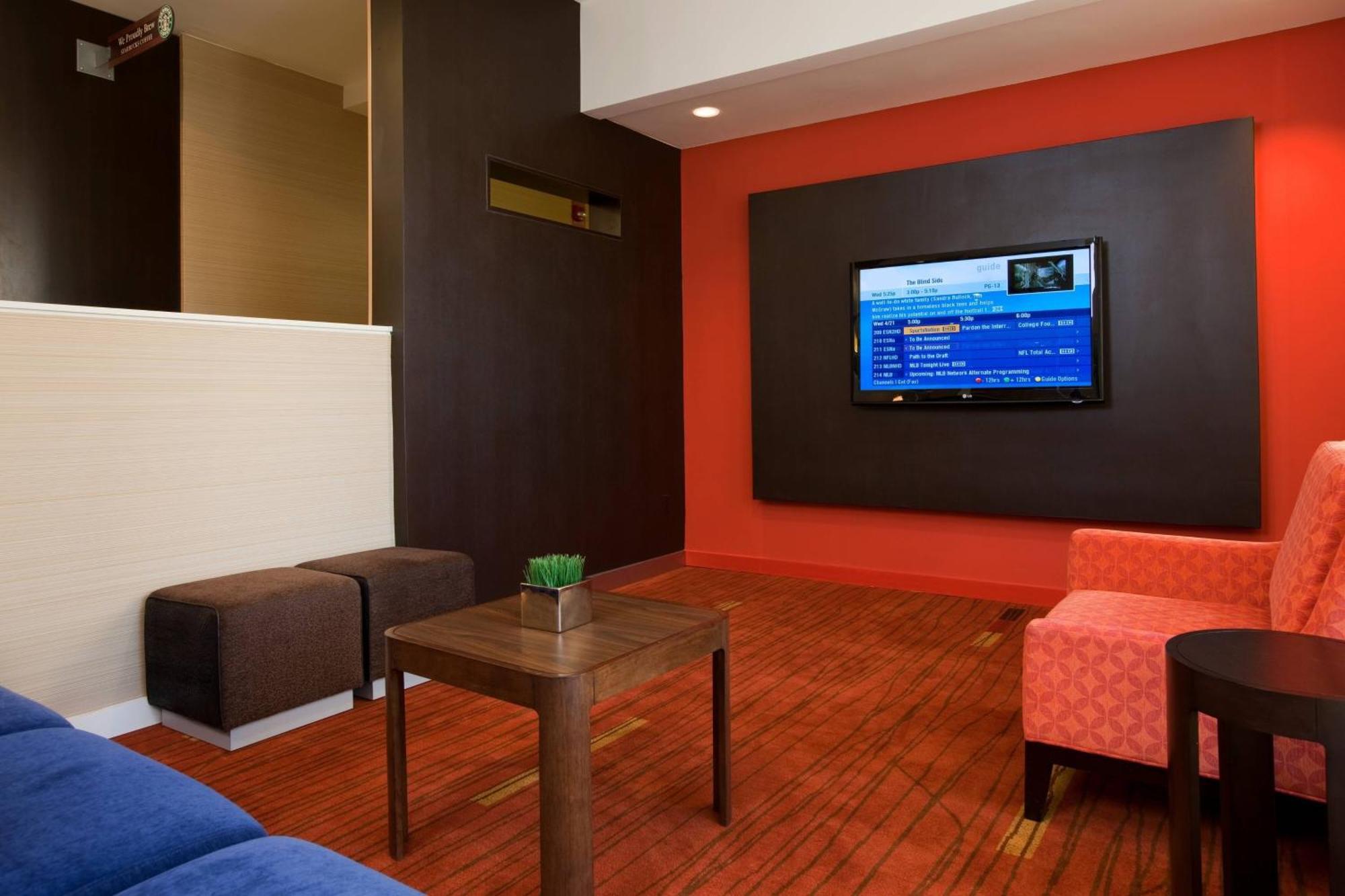 Courtyard By Marriott Baton Rouge Acadian Centre/Lsu Area Hotel Buitenkant foto