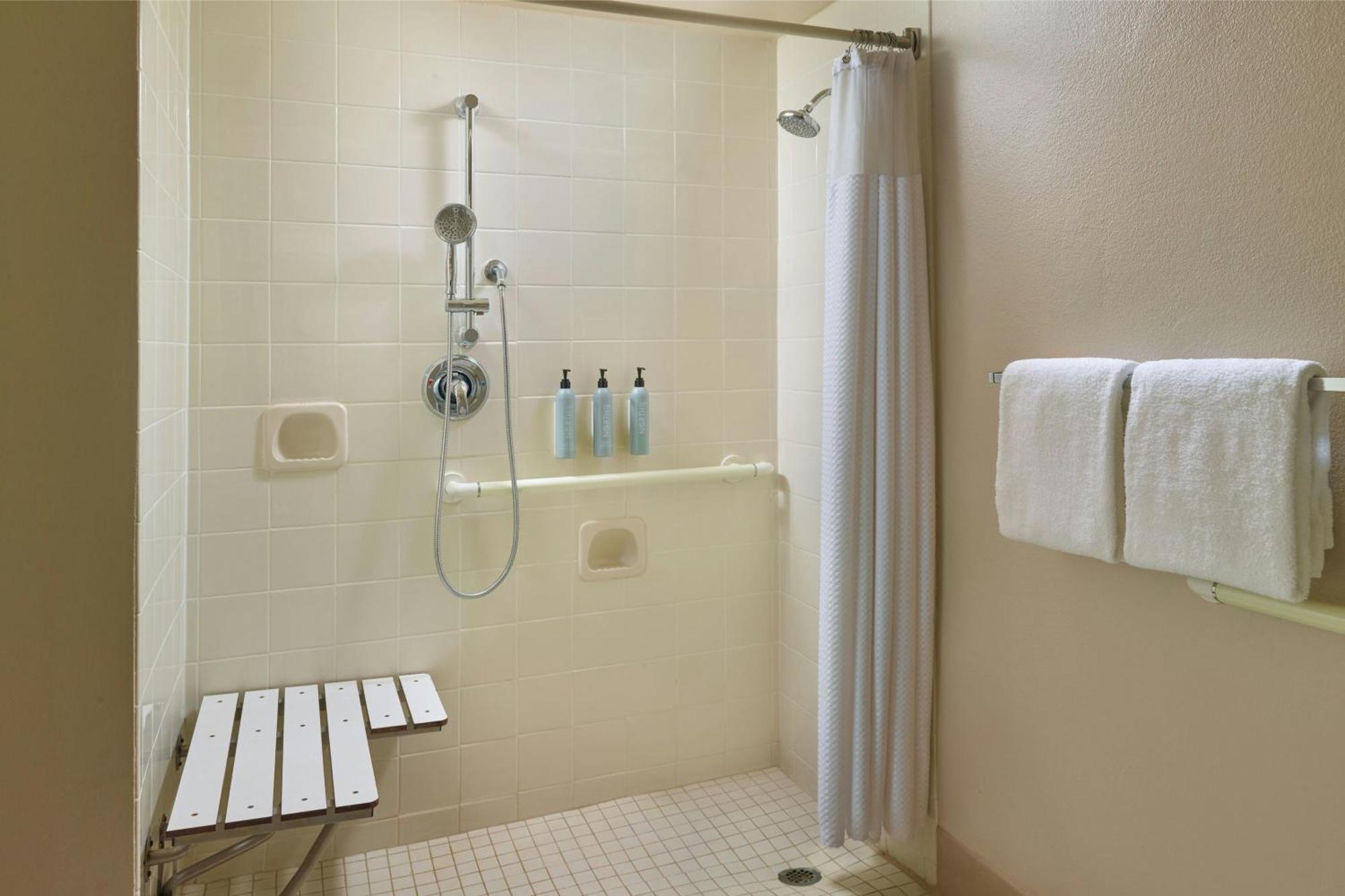 Courtyard By Marriott Baton Rouge Acadian Centre/Lsu Area Hotel Buitenkant foto