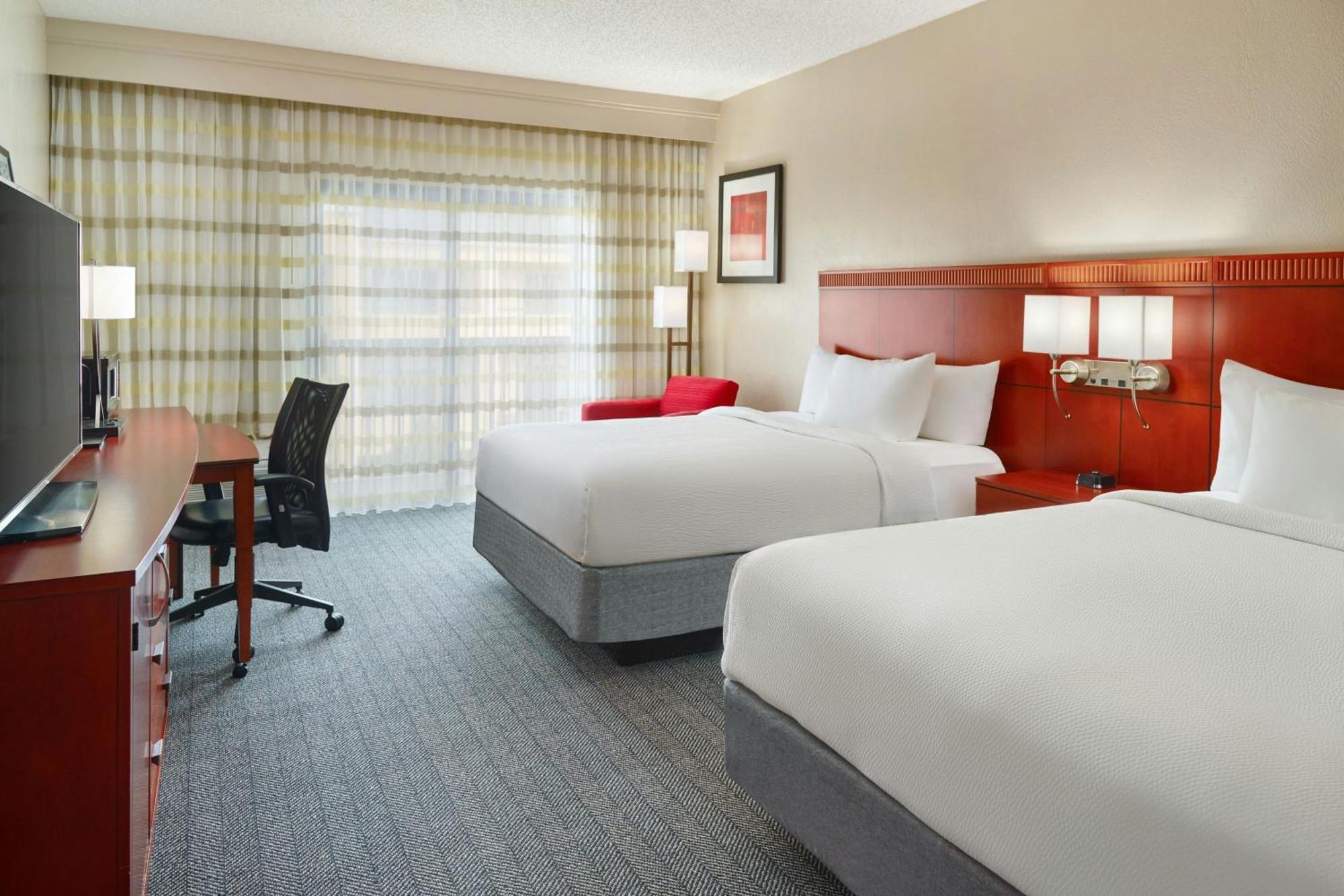 Courtyard By Marriott Baton Rouge Acadian Centre/Lsu Area Hotel Buitenkant foto